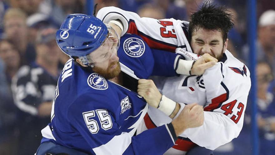 Pelea en la NHL