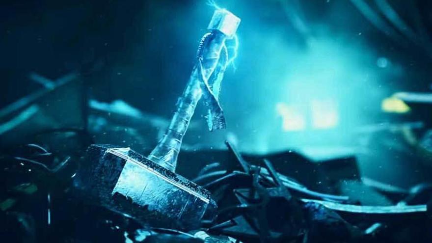 El martillo de Thor en una escena del tráiler de &quot;Reassemble&quot;.