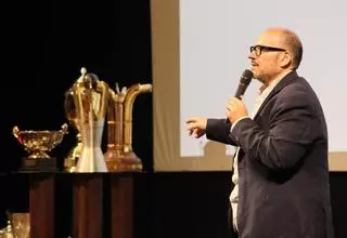 Manel Burón, president de l'Igualada Hoquei Club: «Estem tan bé o millor que en els anys noranta»