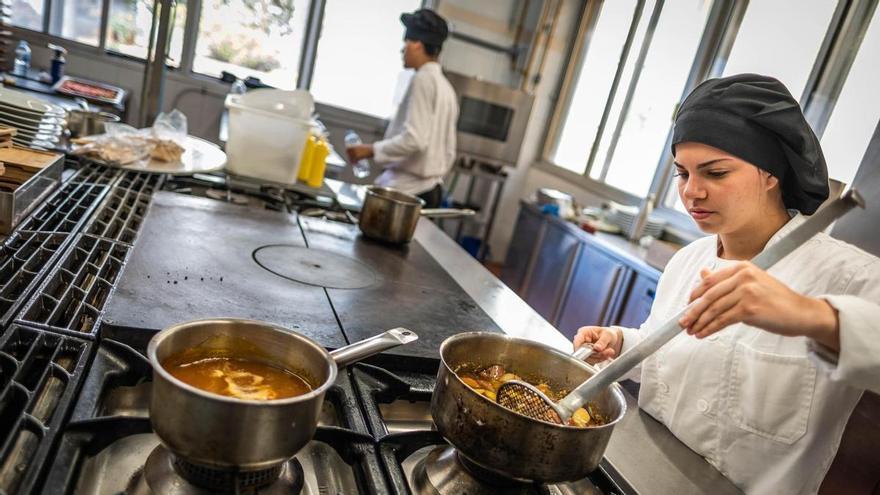 Tenerife y el Basque Culinary Center se alían para profesionalizar la hostelería insular hasta 2028