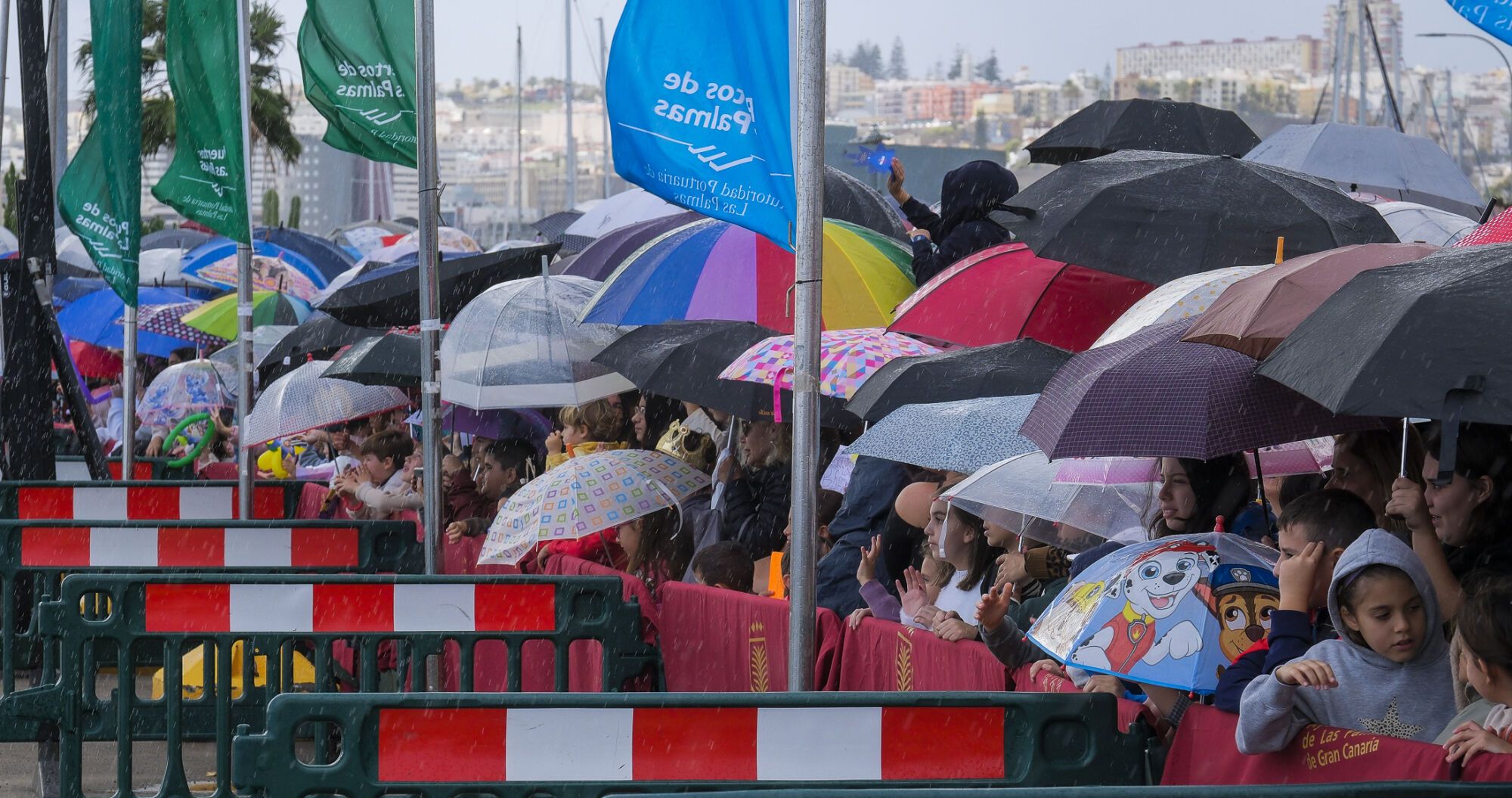 Llegada de los Reyes Magos, en la Base Naval 