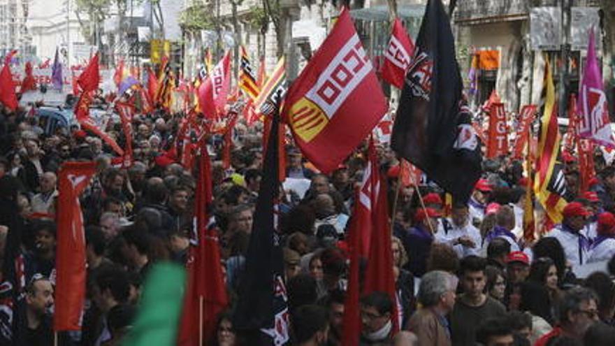 La manifestació de l&#039;1 de maig, a la ronda Sant Pere de Barcelona.