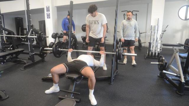 El gimnasio municipal sigue incrementando sus usuarios.   | // N. PARGA