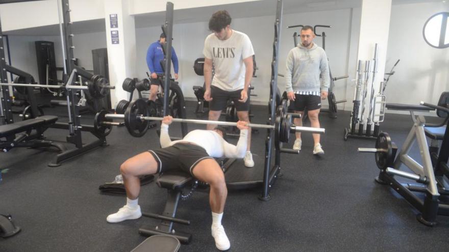 El gimnasio del Centro de Usos Náuticos alcanza los 200 usuarios en menos de un mes