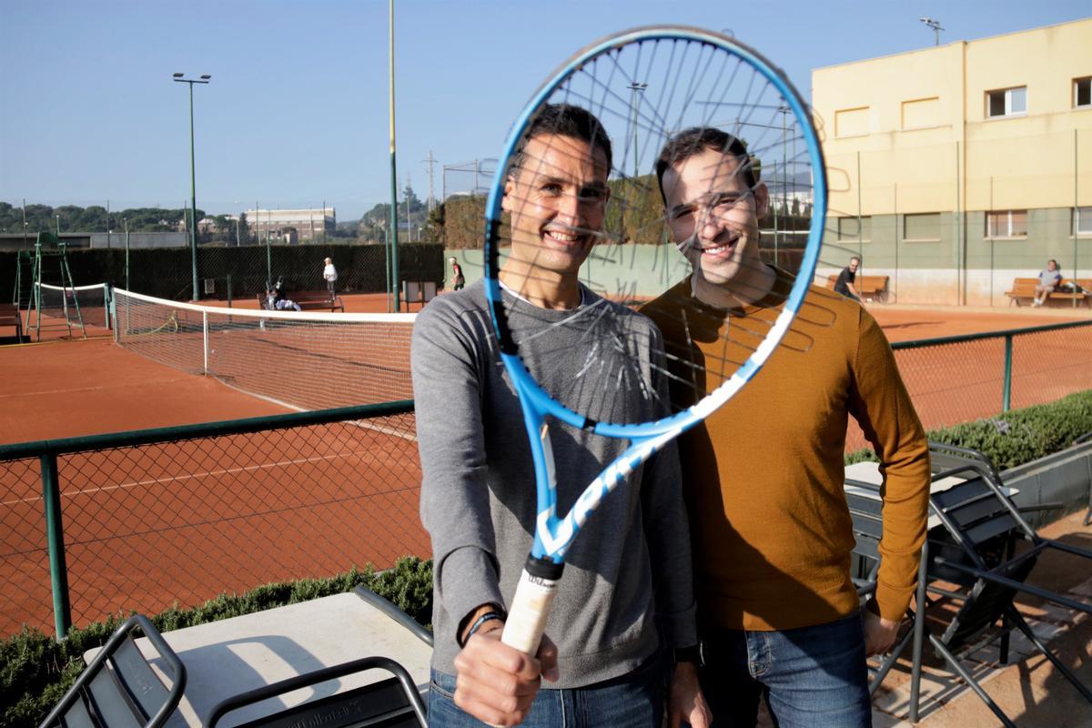 Una ‘start-up’ de Mataró transforma el cordam vell de raquetes de tennis en roba esportiva sostenible