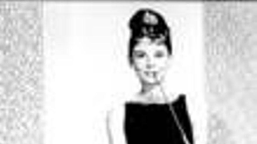 Audrey Hepburn: EL VESTIDO DE LA ACTRIZ SE VENDE POR 693.000 EUROS