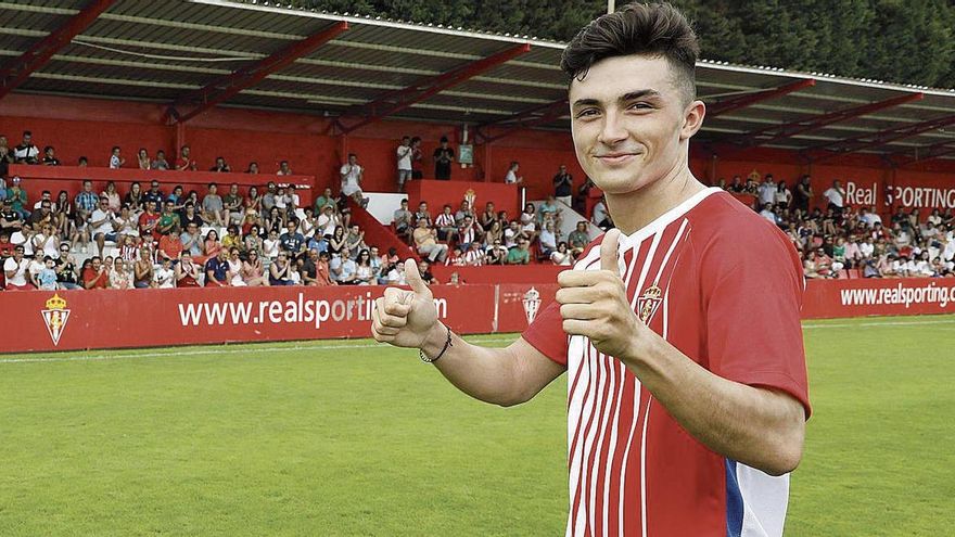 Manu García, durante su presentación en Mareo.