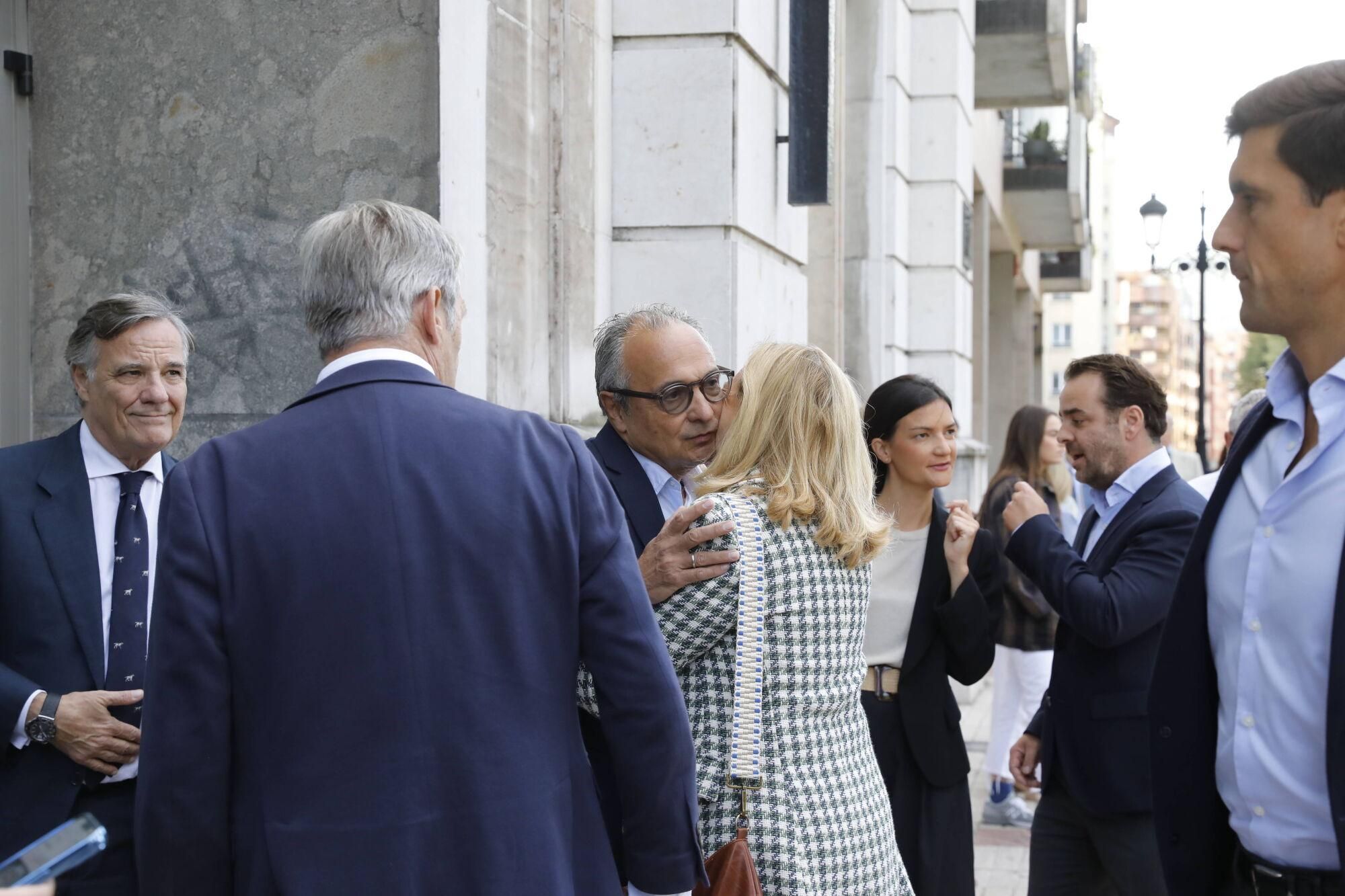 Último adiós a Luis Llaca, el ortodoncista que cambió la sonrisa a miles de asturianos