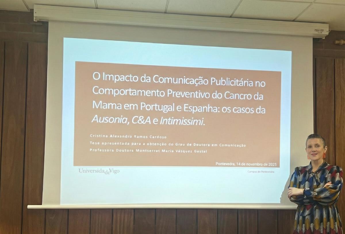 Cristina Cardoso, durante la defensa de su tesis en la UVigo.