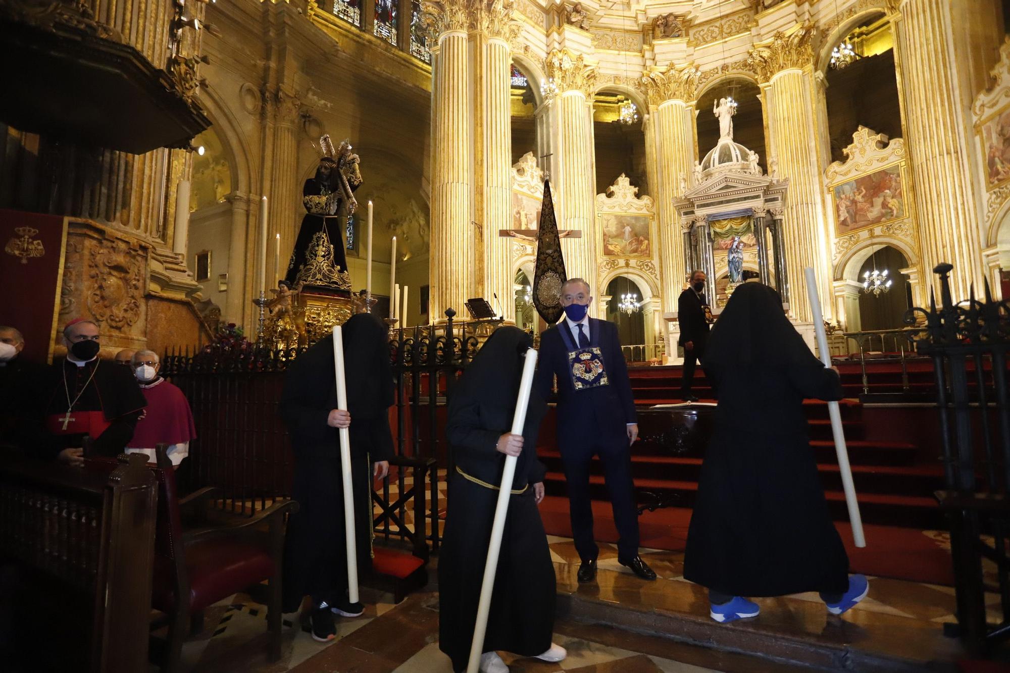 Acto de liberación de tres presos por El Rico en la Catedral