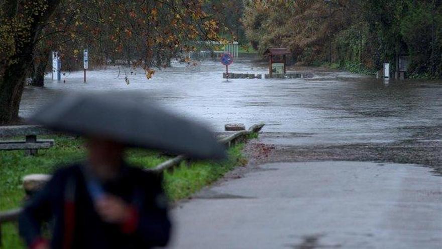 &#039;Elsa&#039; pone en alerta a 18 provincias por lluvia, viento y fuerte oleaje