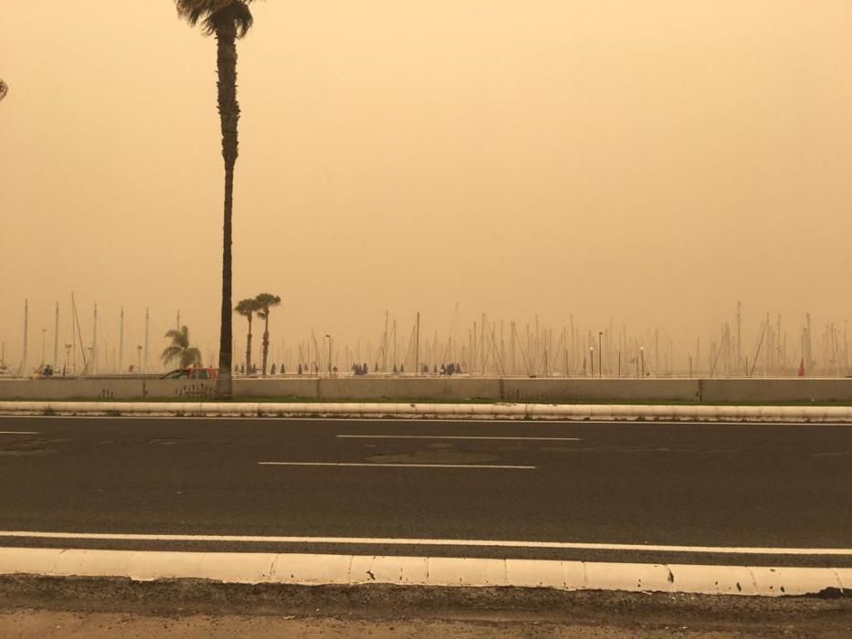 La calima tapona el cielo de Canarias