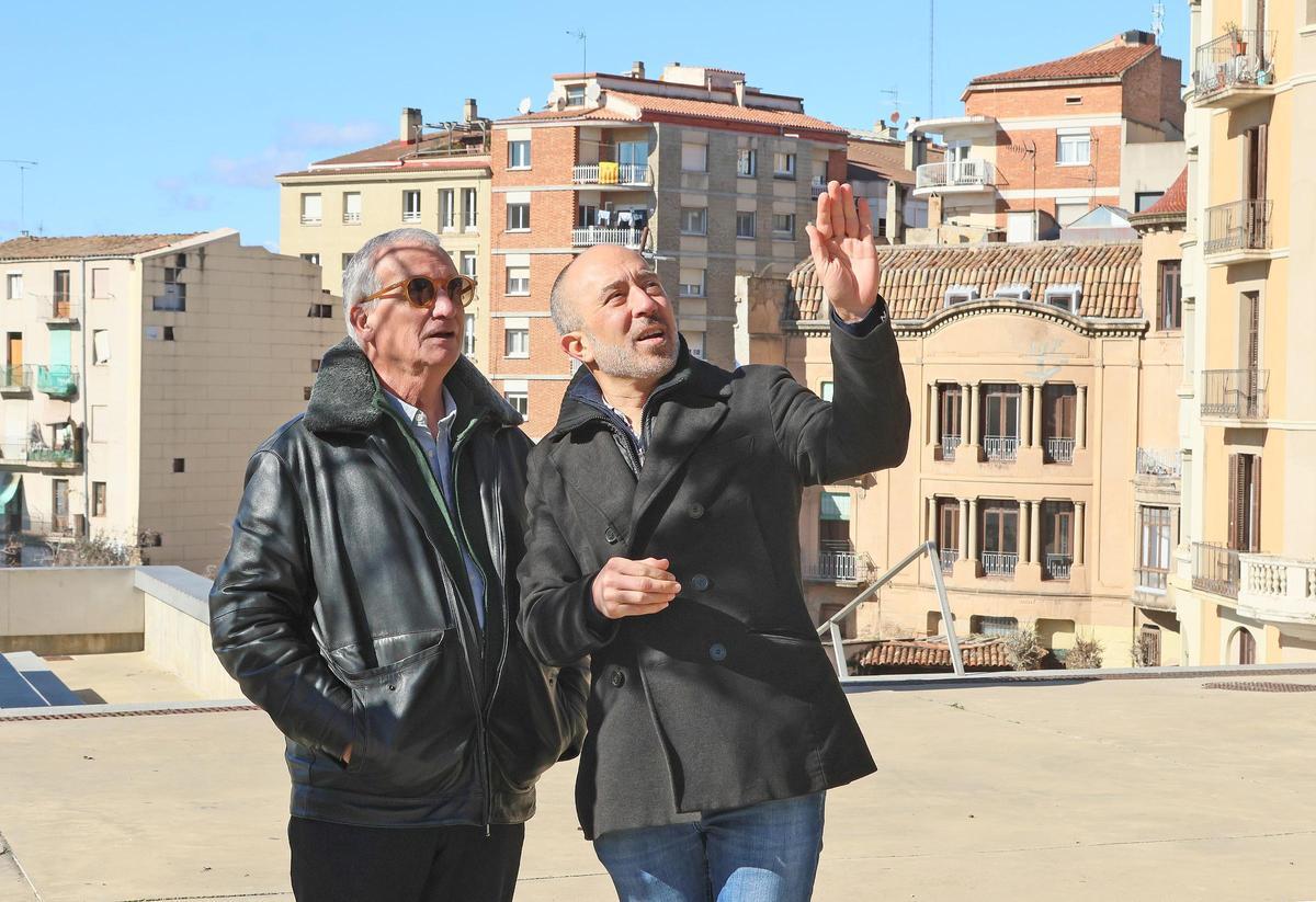 Imatges de la sessió fotogràfica a la Seu del Centre d'Esports Manresa