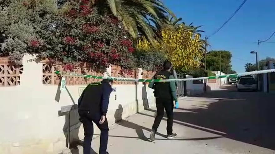 La Guardia Civil en el lugar del asesinato de Vinaròs