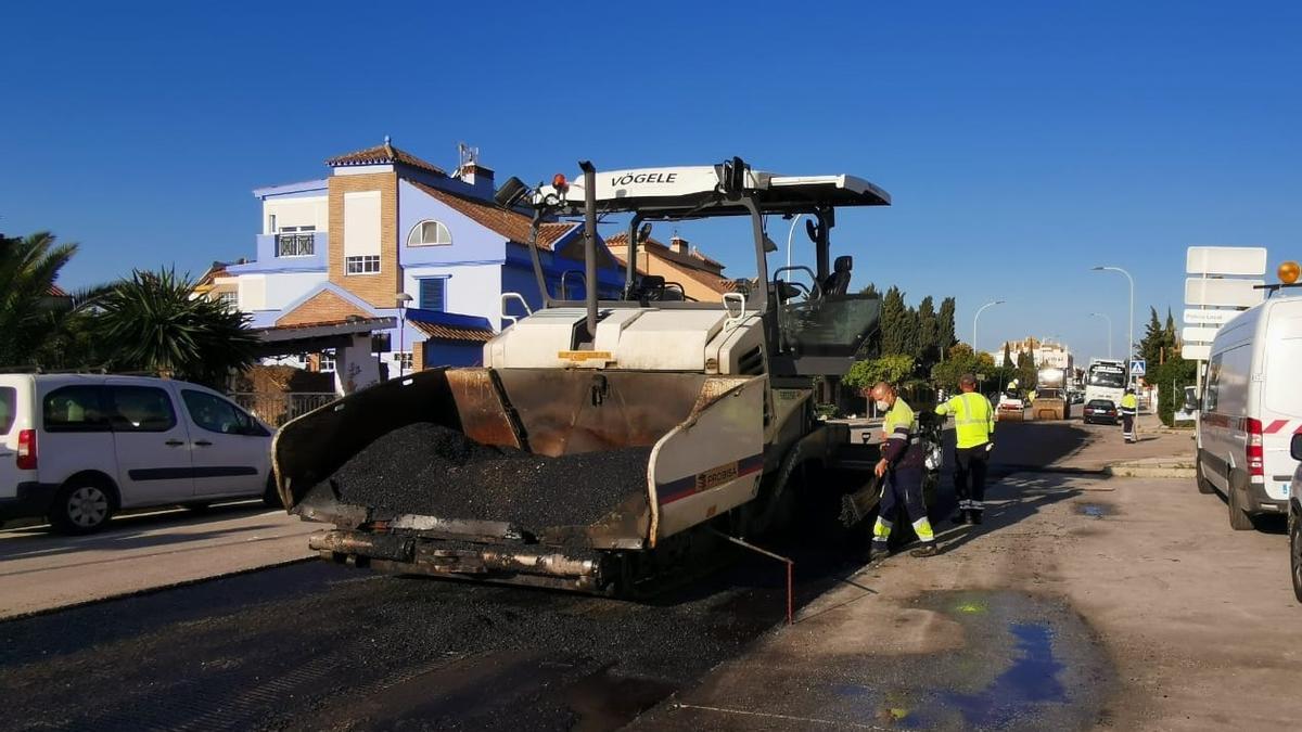 Rincón va a asfaltar el tramo de la calle Antonio de Hilaria, entre el cruce del Bar Pitágoras y la guardería municipal.