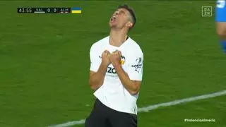 Vídeo: El polémico penalti de Paulista ante el Almería