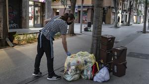 El Govern insta a implantar el porta a porta per millorar les dades pèssimes de reciclatge de Barcelona