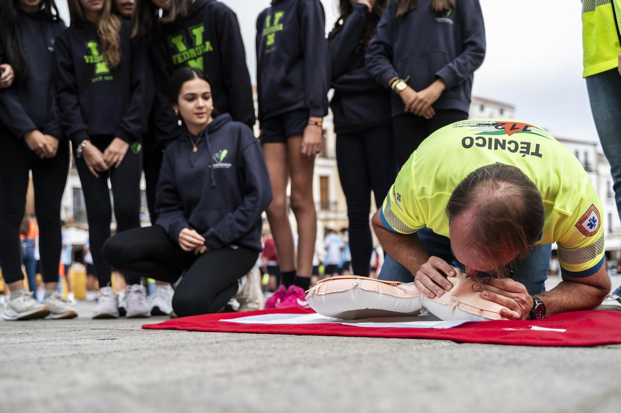 Galería | Día Mundial de la Parada Cardíaca en Cáceres