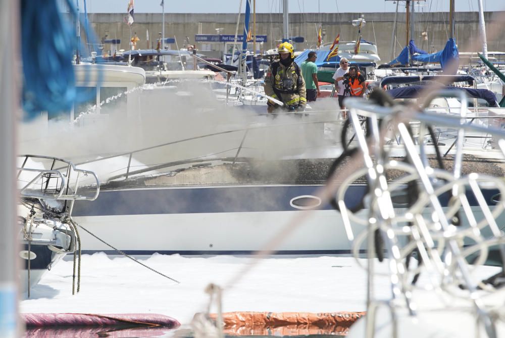 Incendi al port de Palamós