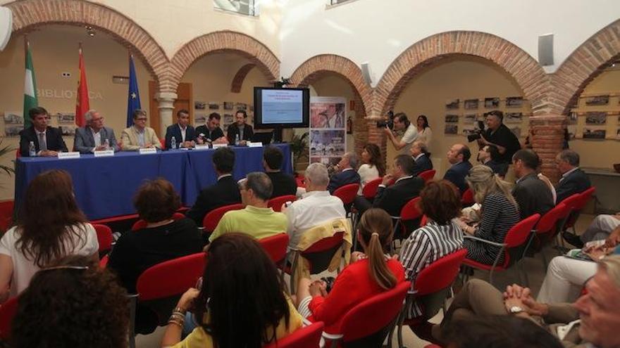 Un instante de la presentación del proyecto, en el Hospital Real de la Misericordia.