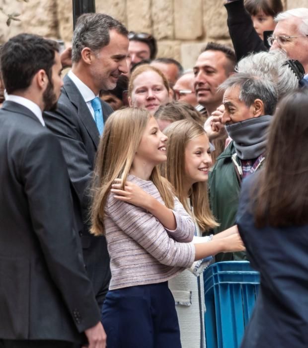 Los Reyes asisten a la misa de Pascua en la Catedral de Mallorca