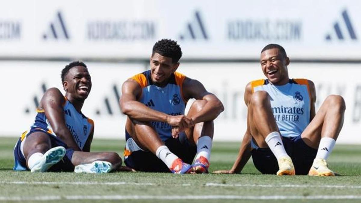Mbappe, Vinicius y Bellingham en el entrenamiento del Real Madrid