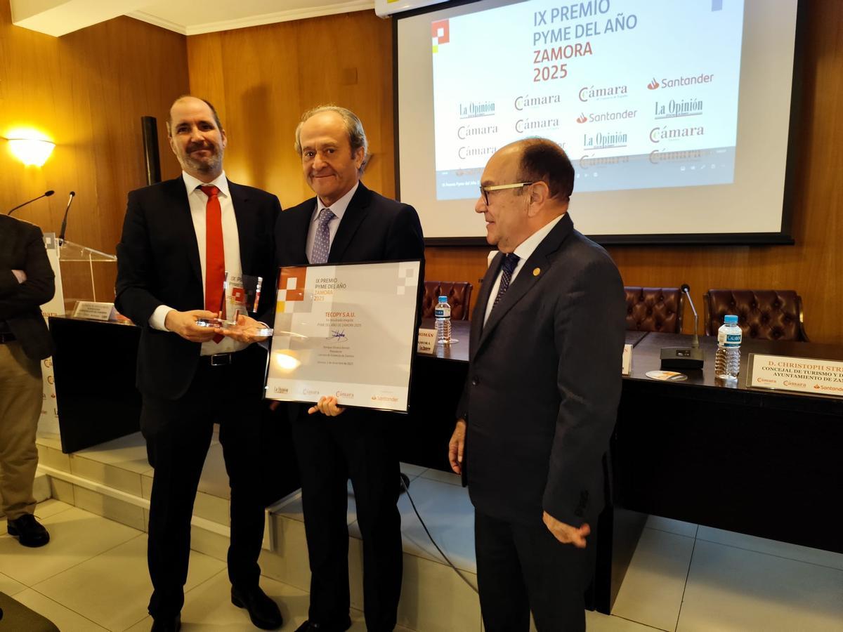 El presidente del Grupo Tecopy, José Ramón Jiménez, recoge el Premio Pyme del Año de Zamora 2025.