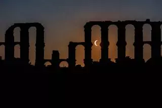Galería | Así ha sido el gran momento del eclipse en Extremadura