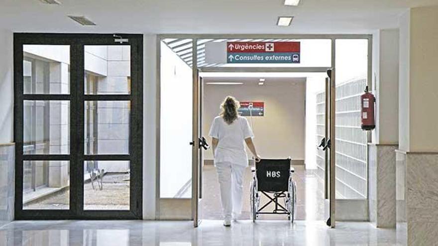 Una imagen de archivo del hospital de Son Llàtzer, un centro que carece de sala de hemodinámica.