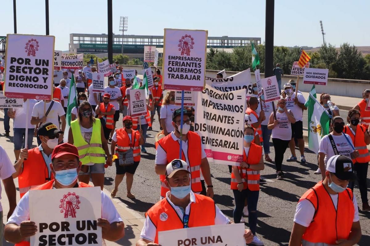 Los feriantes se sienten olvidados