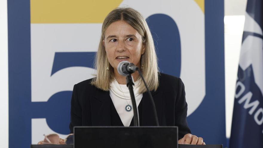 Chelo Domínguez, durante el acto por el aniversario de GKN Driveline Vigo.