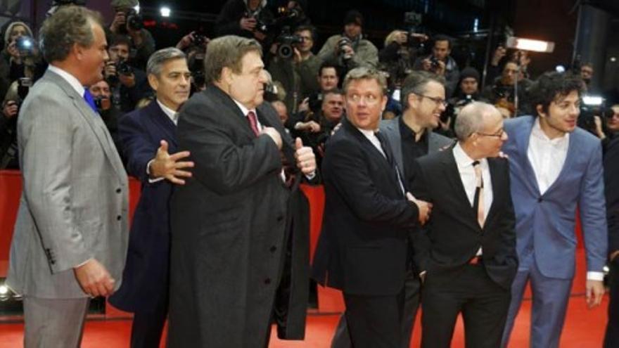 Los hombres de Clooney lucen palmito en la Berlinale