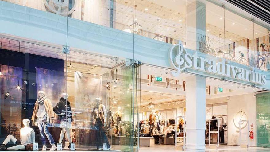 Stradivarius inaugura en el centro de Londres su mayor tienda - La Opinión  de A Coruña