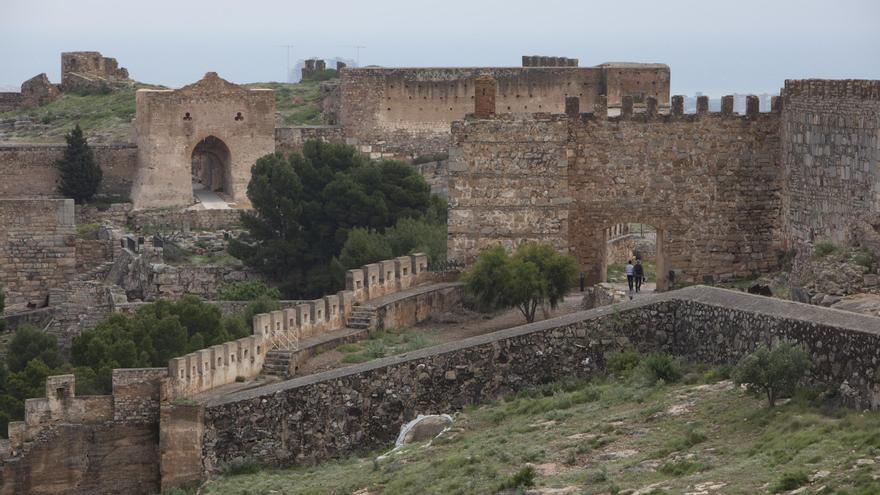 El Col·lectiu pel Patrimoni Saguntí dota con 600 € su  premio de carteles