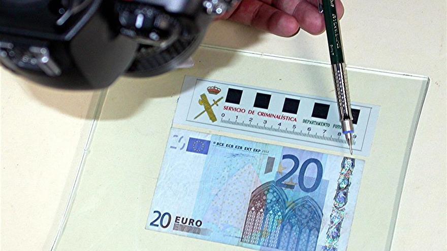 Al banquillo por falsificar billetes de 20 euros en Castellón