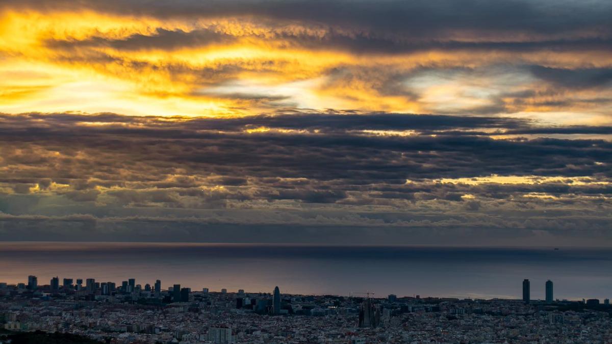 Nubes sobre Barcelona