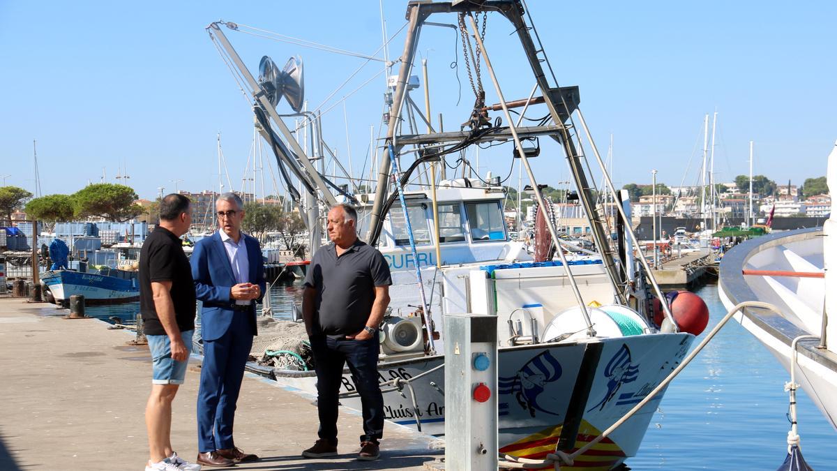 En un acte conjunt al port pesquer de l’Escala s'ha demanat una “modificació urgent”.