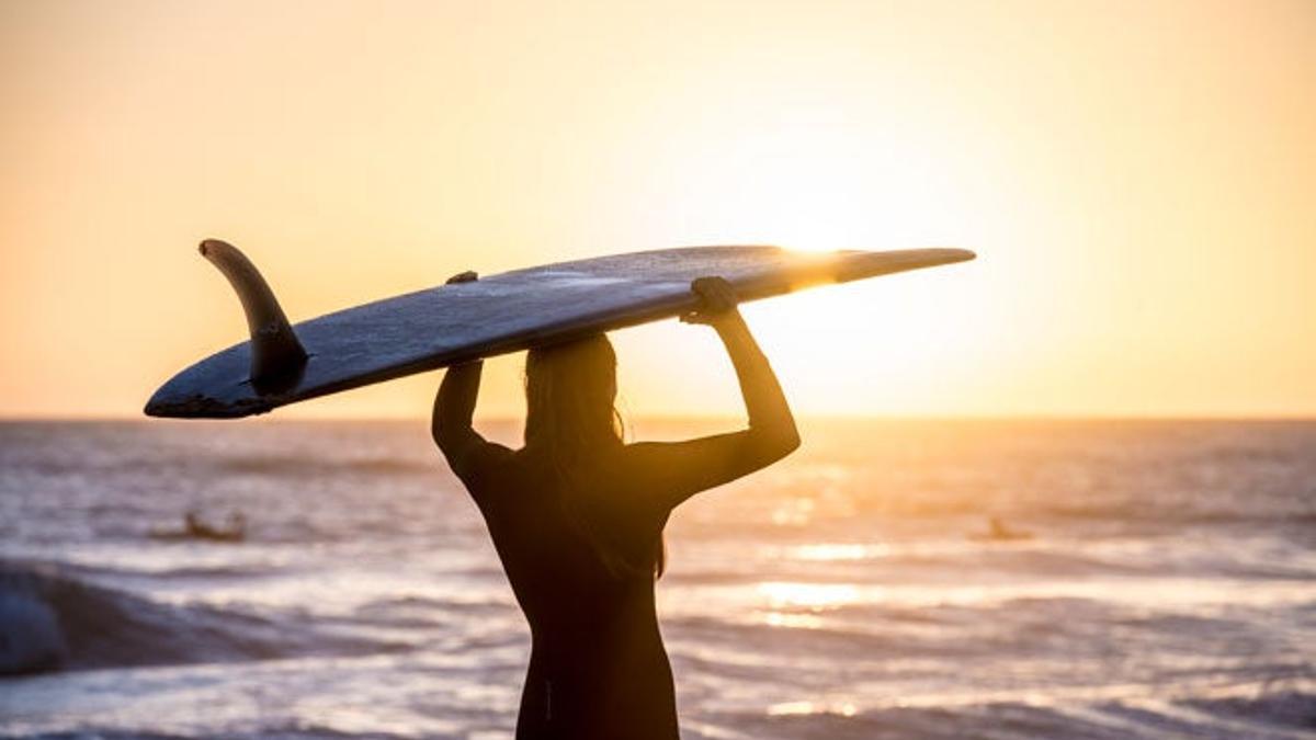 Las playas y el surf marcan el ritmo de vida de la gran urbe australiana