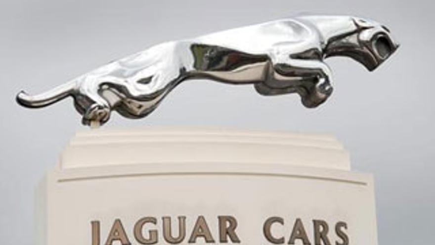 El gigante indio Tata Motor le compra Jaguar y Land Rover a Ford