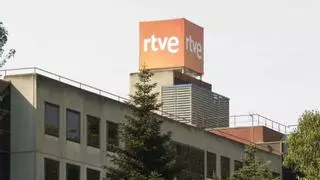 El liderazgo imbatible de TV3, una sede "infrautilizada" y el trasfondo político: las dificultades para afianzar TVE en catalán