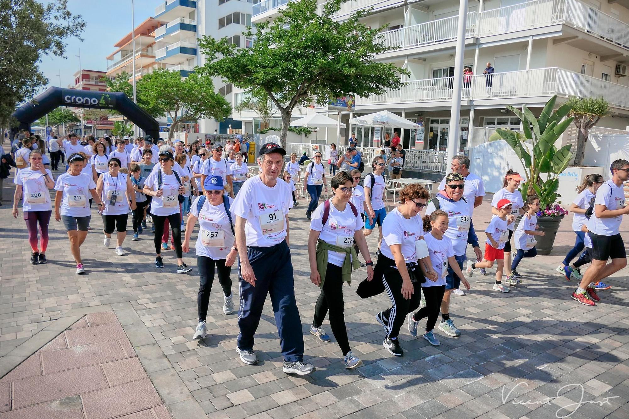 Búscate en el Run For Parkinson de la playa de Gandia