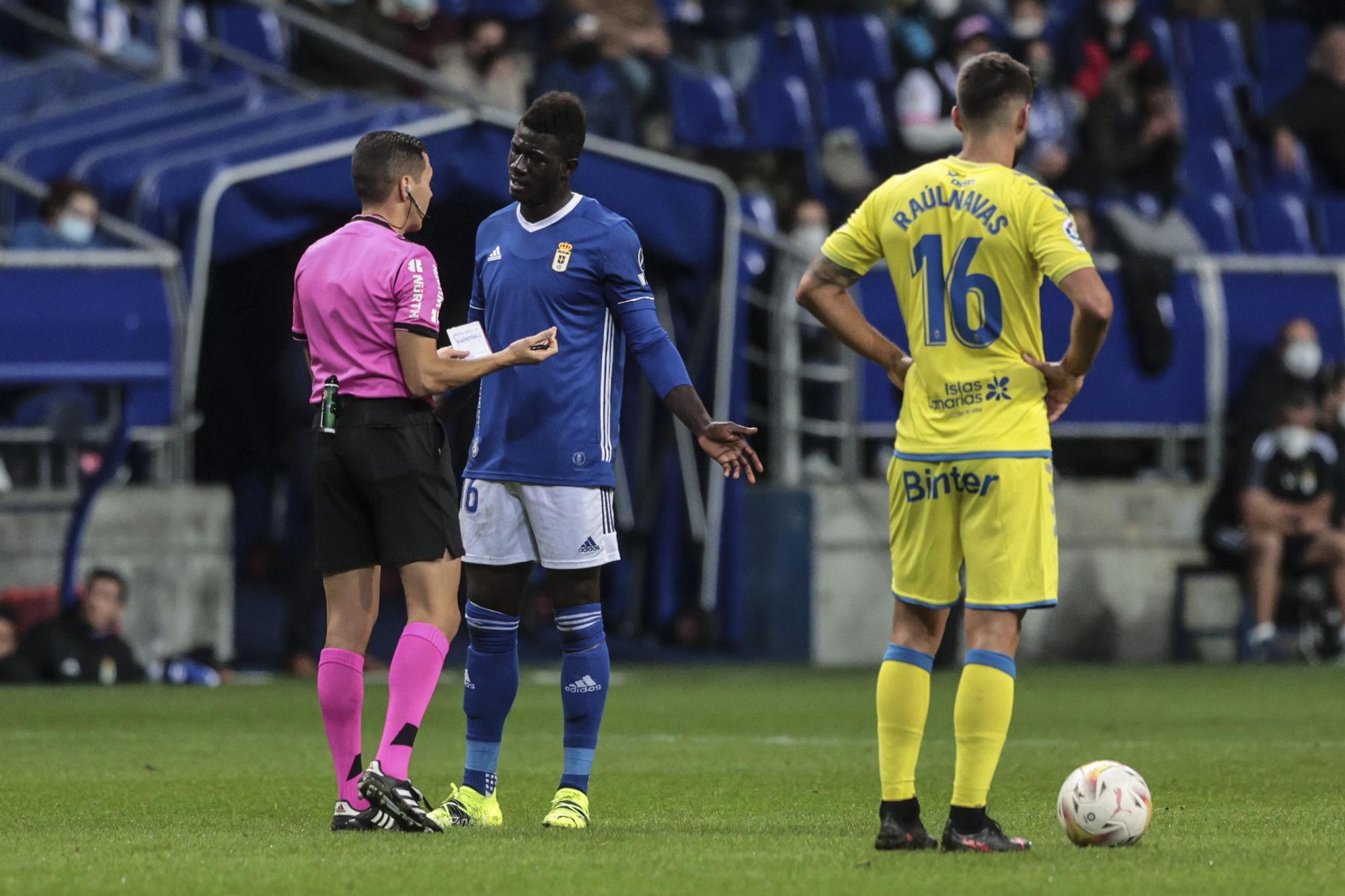 En imágenes: así fue el empate entre el Real Oviedo y Las Palmas