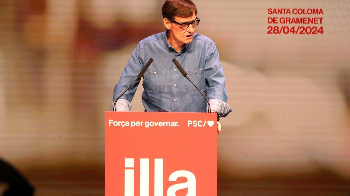 El candidato del PSC, Salvador Illa, en un mitin