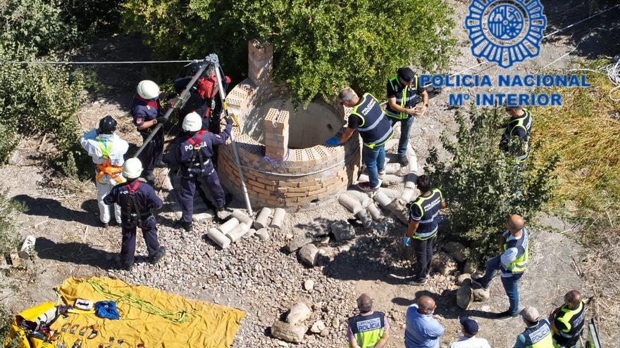 Una persona detenida por su presunta relación con la mujer encontrada muerta en un pozo de Jerez