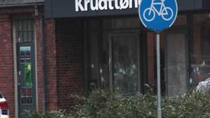 Impactes de bala al cafè Krudttoenden, a Copenhaguen, on s’ha produït l’atemptat.