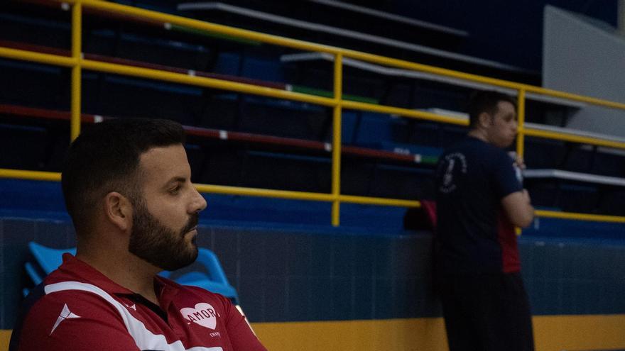 El Balonmano Zamora renueva a su entrenador, Iván López