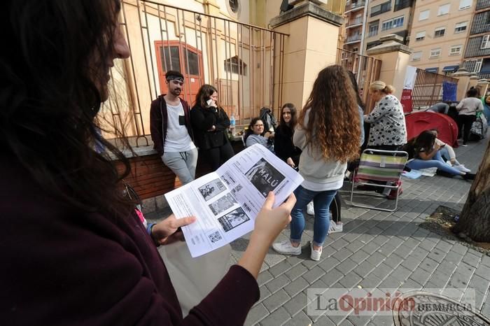 Colas para el concierto de Malú