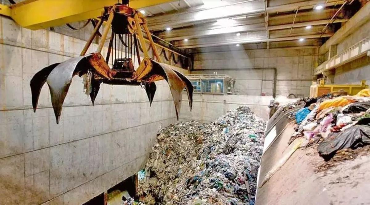 In der Müllentsorgungsanlage Son Reus bei Palma werden Abfälle teils recycelt, teils verbrannt