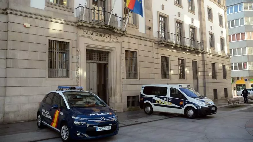 Condenado en Pontevedra un ex guardia civil por convertir la vida de su pareja durante años en un «escenario de violencia y terror»
