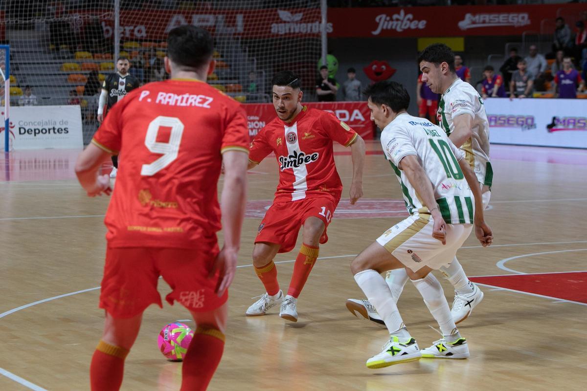 Las imágenes de la derrota de Jimbee Cartagena frente a Córdoba Las imágenes de la derrota de Jimbee Cartagena frente a Córdoba